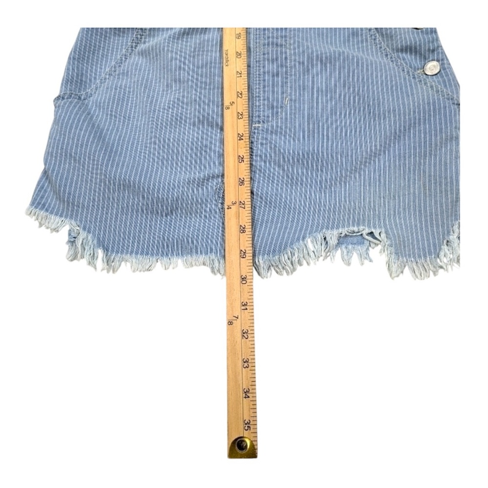 Free People Denim Stripe Fray Hem Mini Skirt Jumper Distressed Overalls- 24/ 0 - Picture 12 of 16